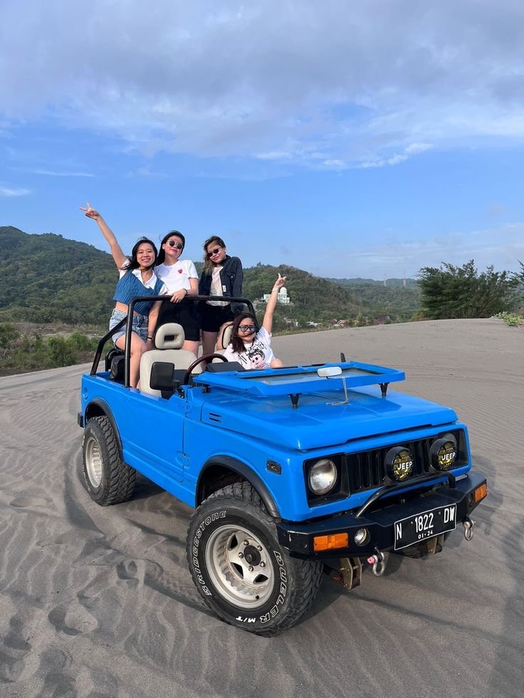 Jeep Gumuk Pasir